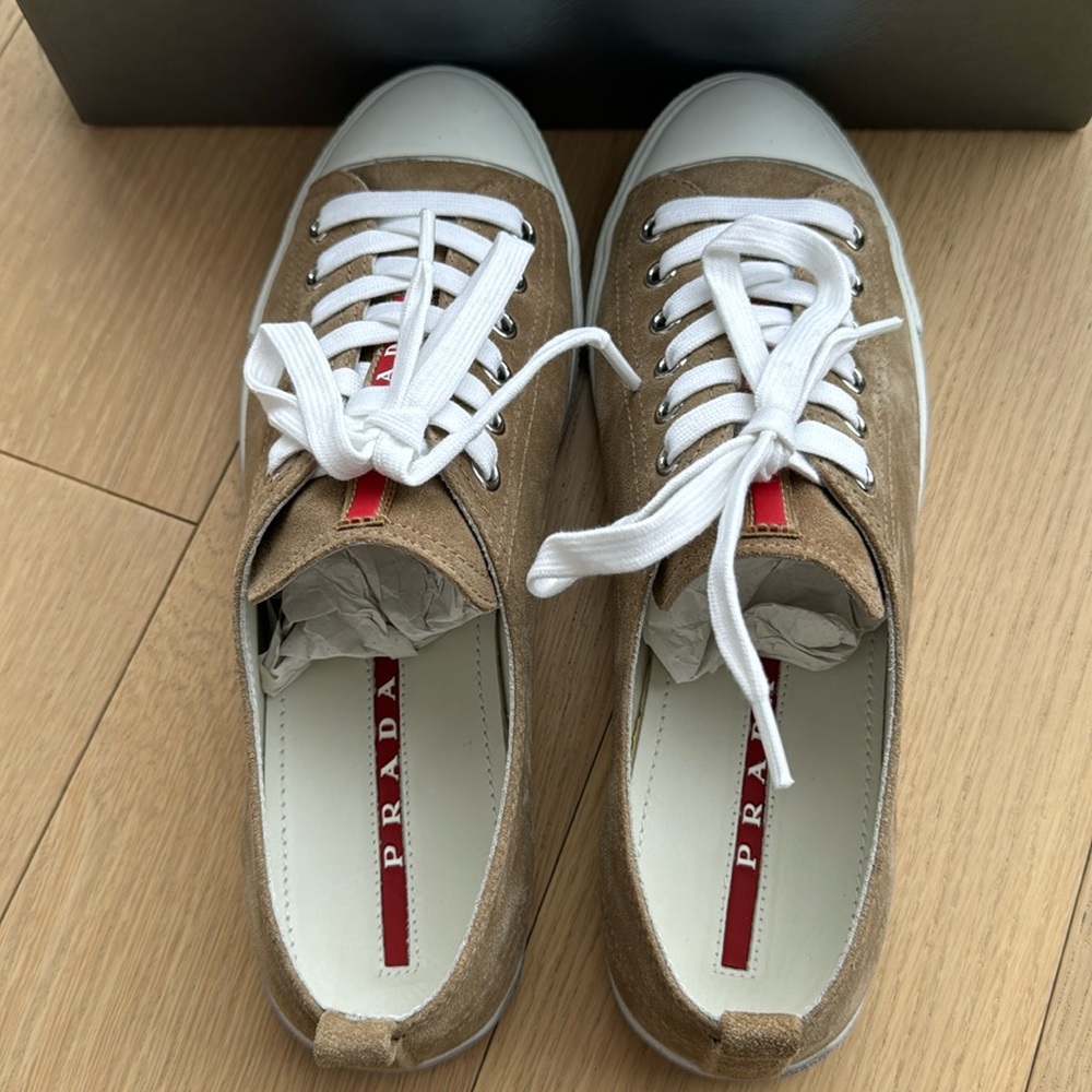Prada Calzature Donna Suede sneakers. Color Deserto. Size 38